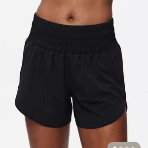 Outdoor Voices Black Light Speed Shorts 3”